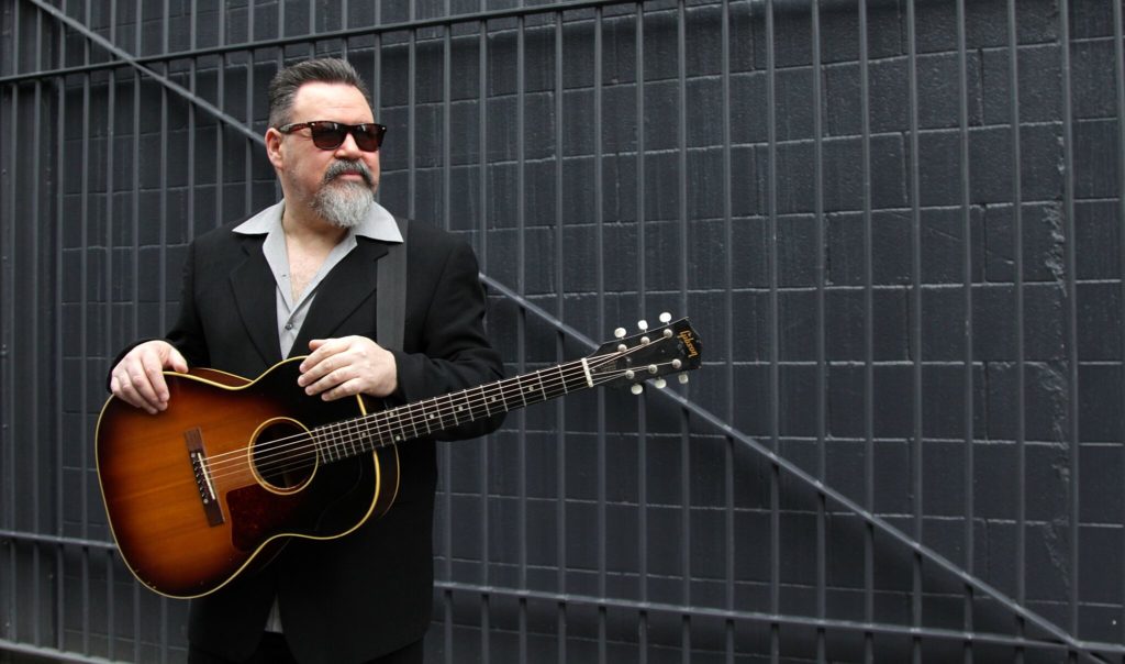 Image of NZ blues artist Darren Watson
