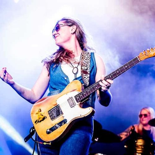 Joanne-Shaw-Taylor_photo-by-Marco-van-Rooijen-(2)